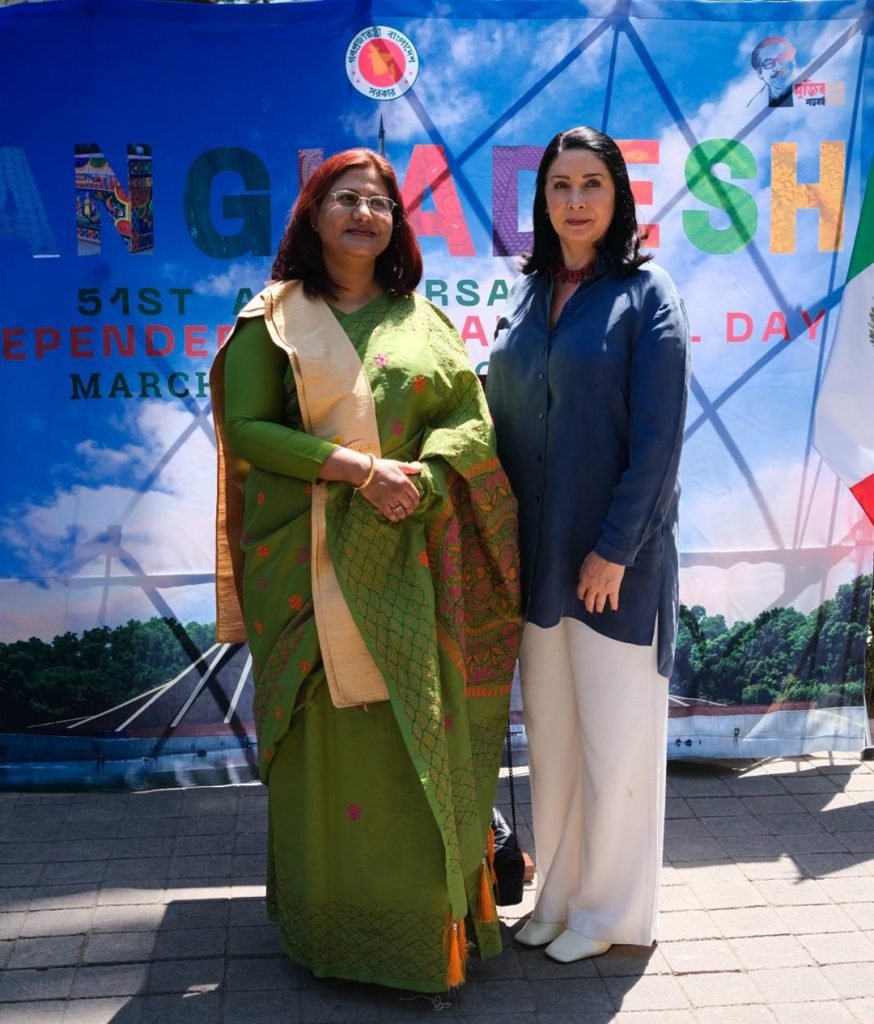 Excma. Sr. Abida Islam, Embajadora de Bangladesh y Lourdes Pozo Pietra Santa, Coordinadora de Embajadas de la Alcadía Miguel Hidalgo