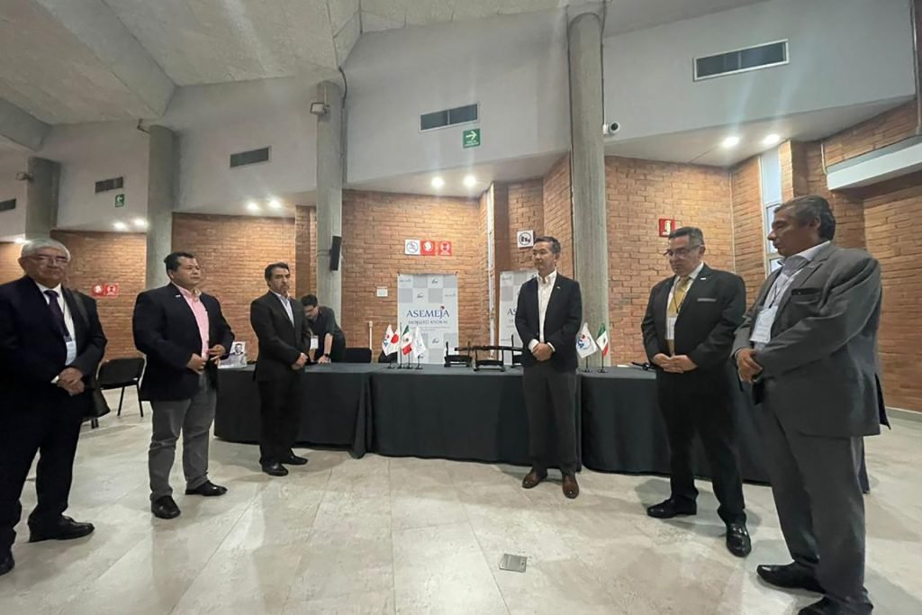 Los 50 años de JICA se celebraron en la Universidad Iberoamericana de León, Guanajutao