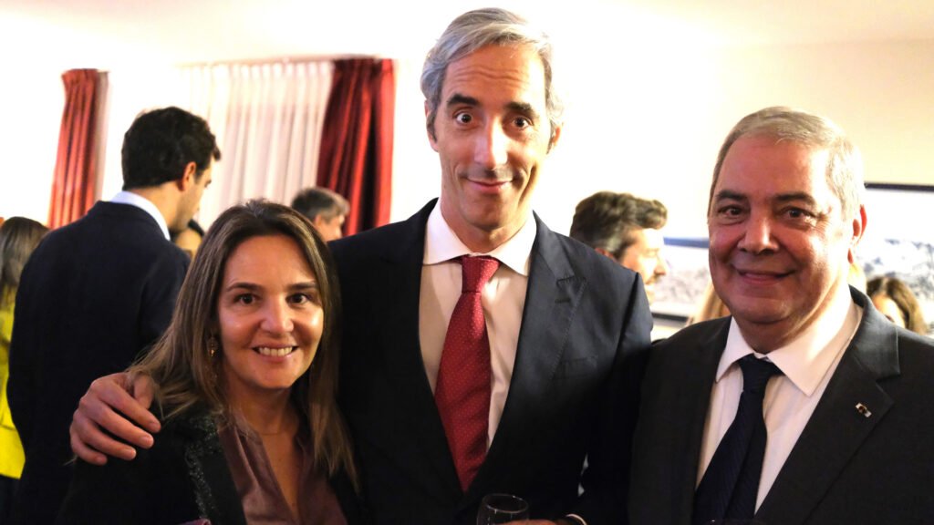Sra. de Garcia, Paulo Garcia y Fernando Souto.