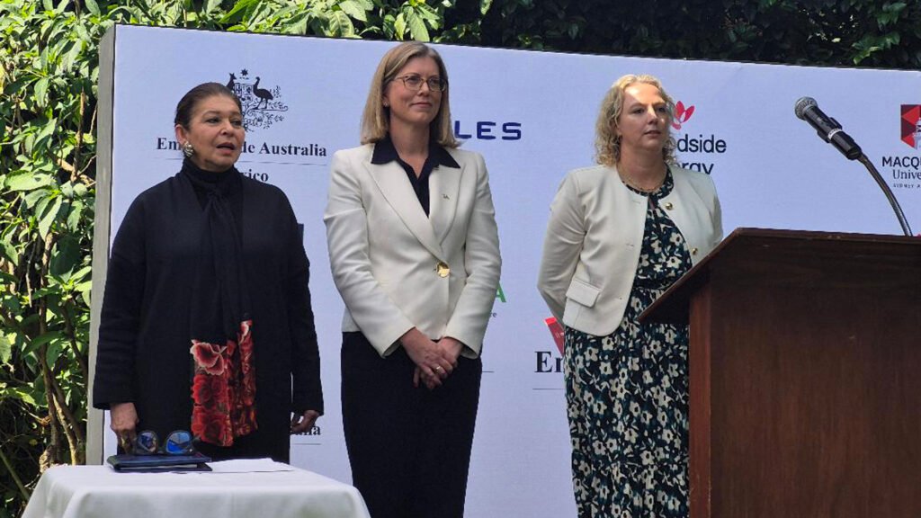 Maria Teresa Mercado, Subsecretaria de Relaciones Exteriores, Rachel Moseley, embajadora de Austraila y Penny Toledo, Jefa de Mision adjunta en la embjada de Austraila en Mexico. Maria Teresa Mercado, Subsecretaria de Relaciones Exteriores, Rachel Moseley, embajadora de Austraila y Penny Toledo, Jefa de Mision adjunta en la embjada de Austraila en Mexico.
