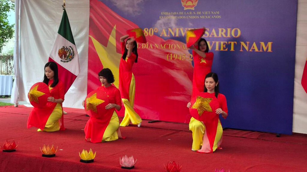Bailes vietnamitas.