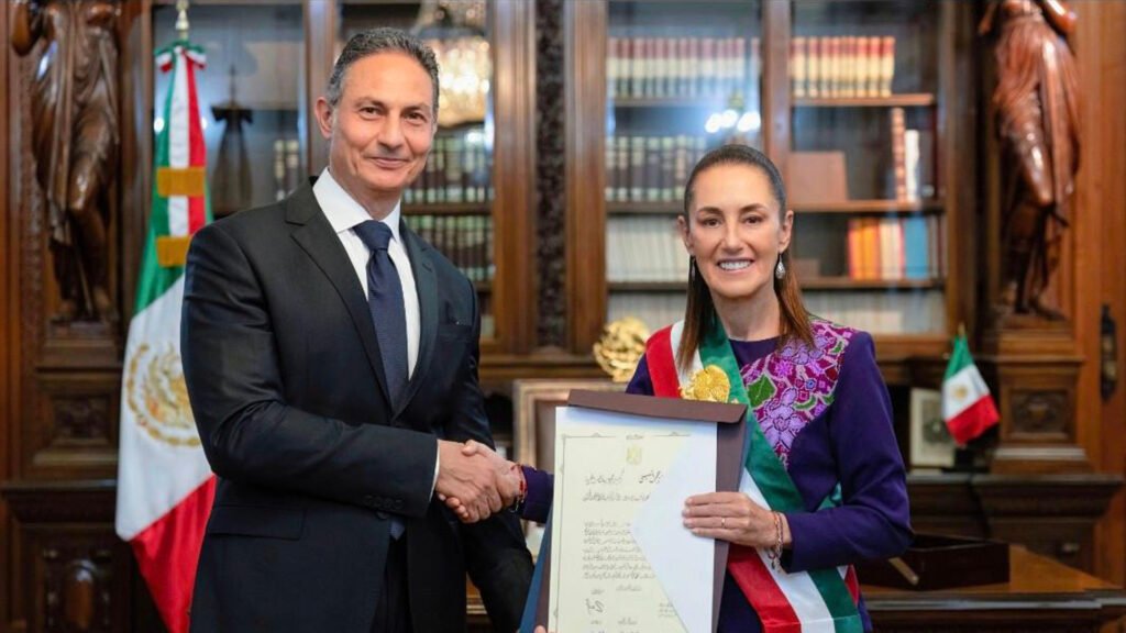 Amr Riffai, embajador de la Republica Arabe de Egipto.