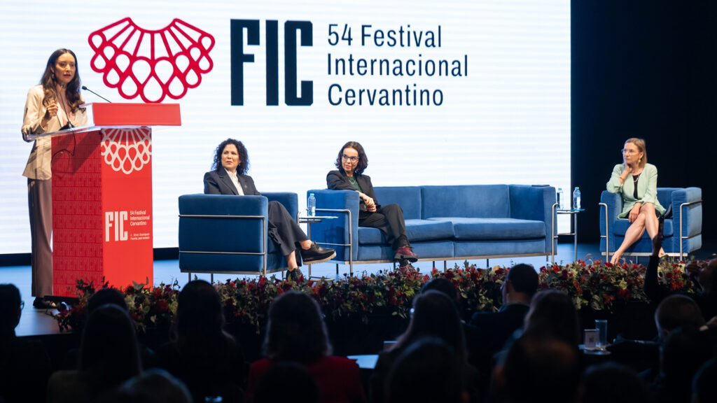 Este año en el Cervamtino no será solo un estado mexicano invitado, sino que participaran 22 estados. Este año en el Cervantino no será solo un estado mexicano invitado, sino que participaran 22 estados.