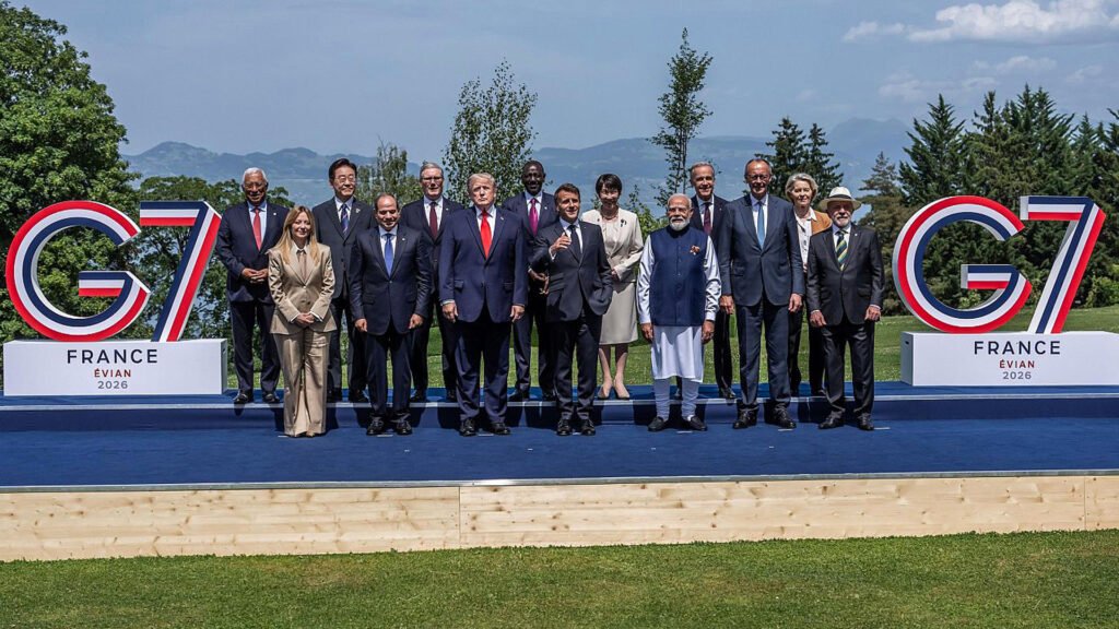 Los presidentes y jefes de estados reunidos en la Cumbre del G7 en Evian, Francia. Los presidentes y jefes de estados reunidos en la Cumbre del G7 en Evian, Francia.