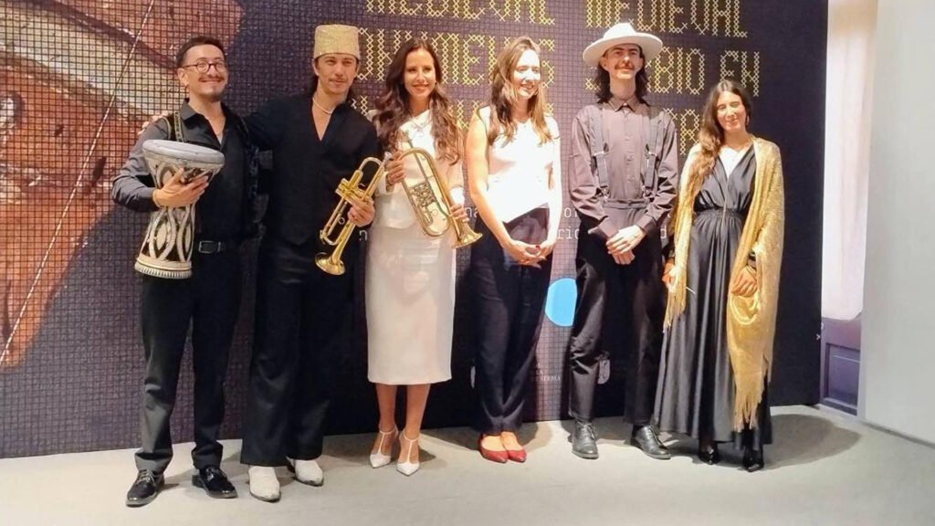 Aspecto de la inauguración de la Exposición.